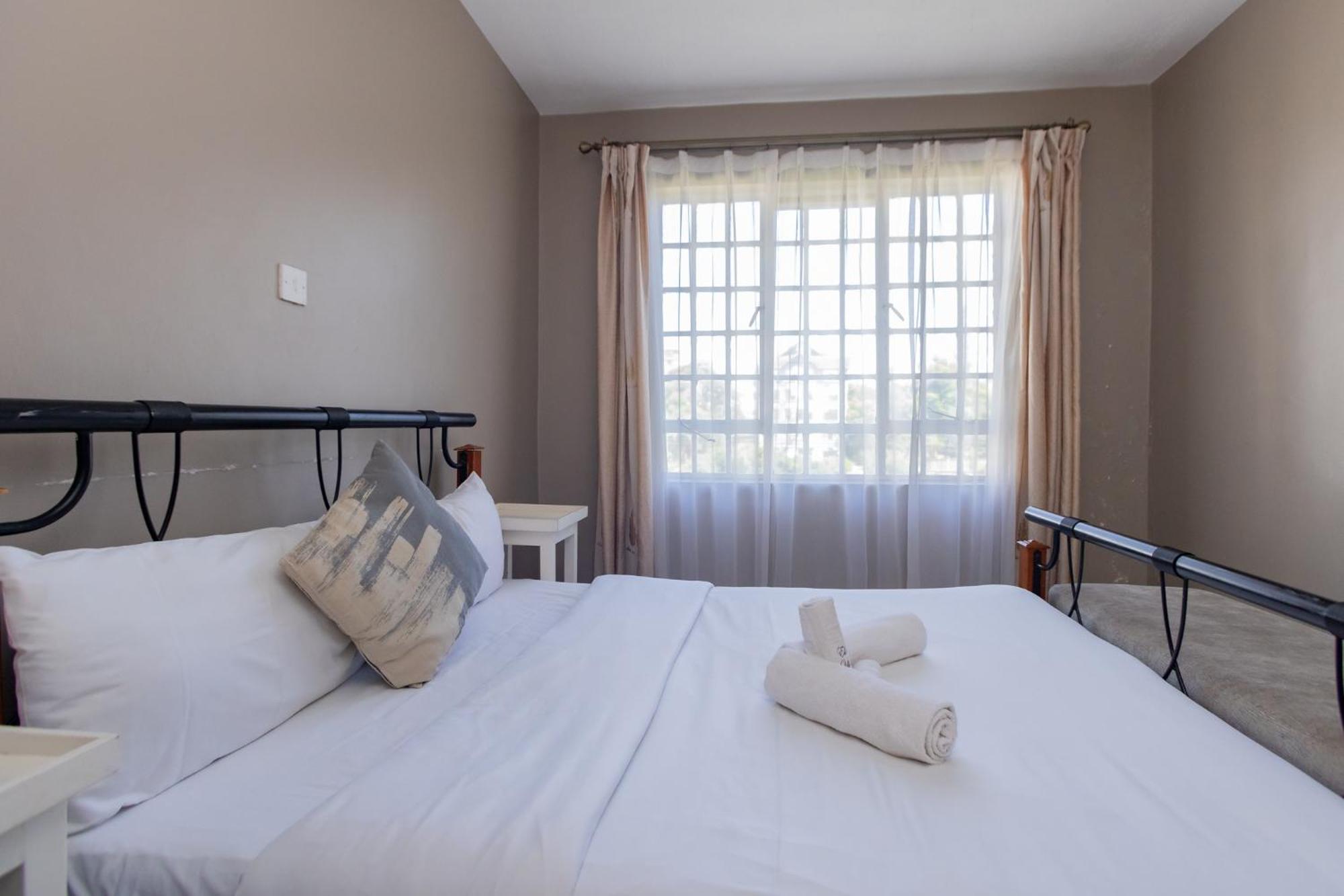 Apartment Eldon & *